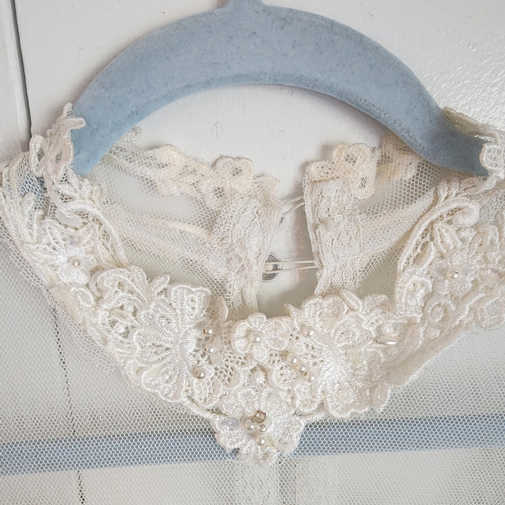 *RESERVED* Vintage Midsize Chiffon Long Sleeve Drop Waist Wedding Dress - Picture 5 of 7